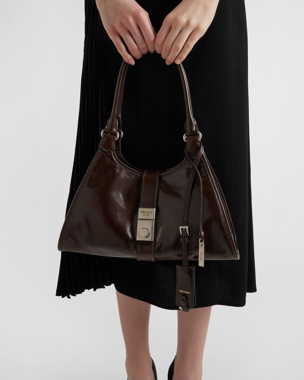 Medium Leather Tote Bag - Image 7